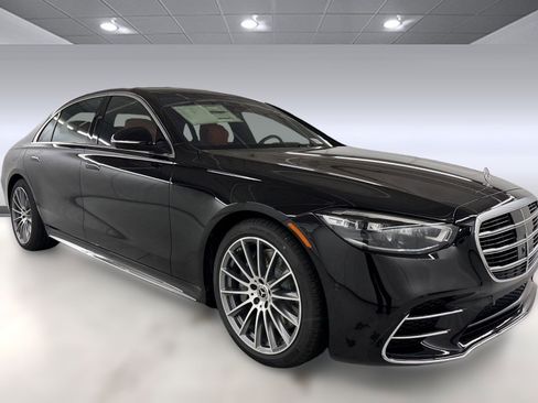 New 2026 Mercedes-Benz S 500 4MATIC image 6