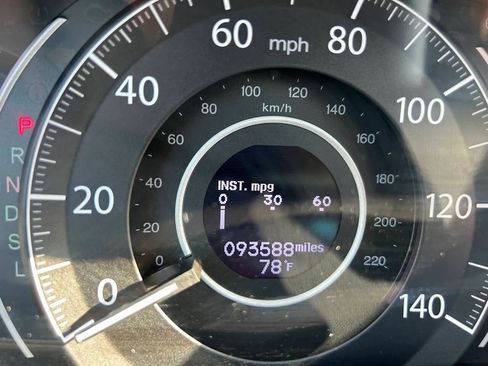 Used 2016 Honda CR-V Touring image 29