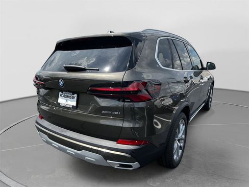 New 2026 BMW X5 xDrive40i w/ Climate Comfort Package AWD/4WD image 5