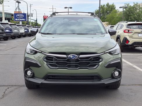 Used 2024 Subaru Crosstrek 2.5i Limited w/ Crosstrek Mirror Package AWD/4WD image 9