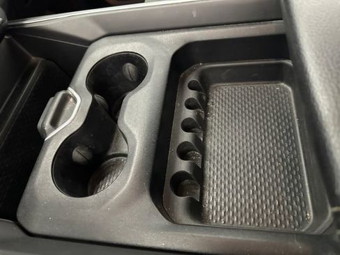 Used 2022 RAM 1500 Big Horn AWD/4WD image 31