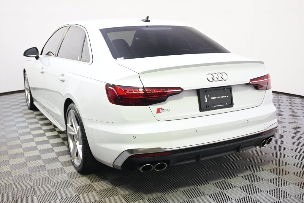 Used 2023 Audi S4 Premium Plus w/ Premium Plus Package AWD/4WD image 3