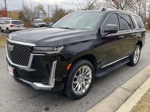 Used 2022 Cadillac Escalade Luxury image 7