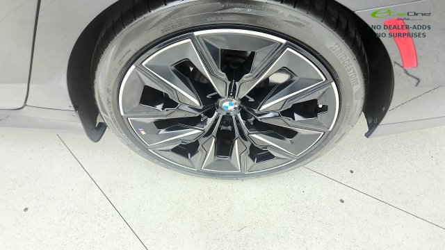 Used 2025 BMW i7 eDrive50 w/ M Sport Package RWD image 80