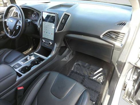 Used 2022 Ford Edge Titanium w/ Equipment Group 301A image 21