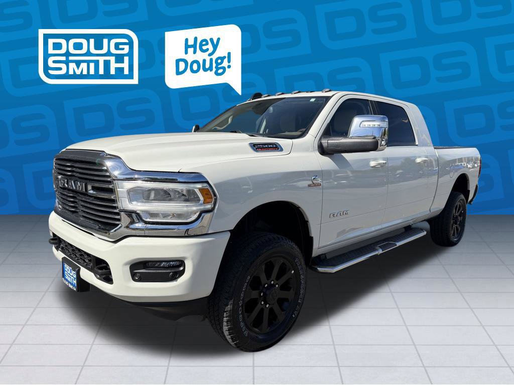 Used 2023 RAM 2500 Laramie AWD/4WD image 1