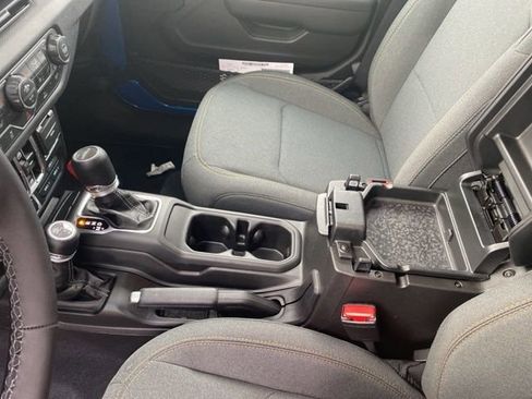 New 2026 Jeep Gladiator Willys AWD/4WD image 17