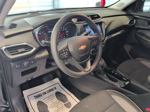 Certified 2023 Chevrolet TrailBlazer LT w/ Convenience Package FWD image 10