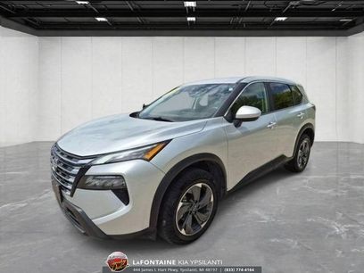 Used 2025 Nissan Rogue SV