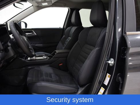 New 2026 Mitsubishi Outlander SE image 19