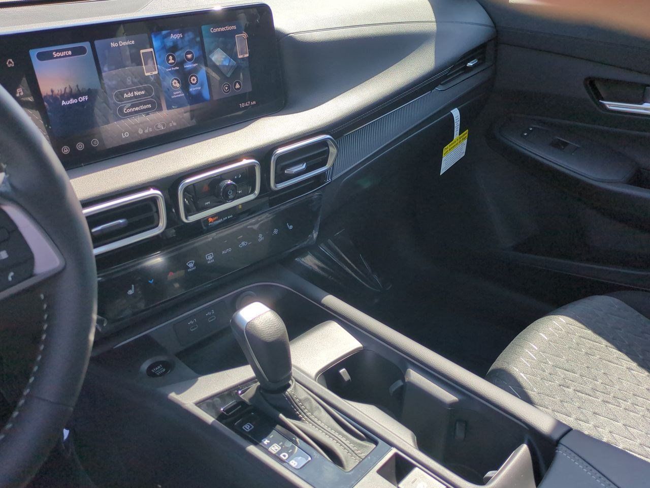 New 2026 Nissan Sentra SV w/ SV Convenience Package FWD image 22