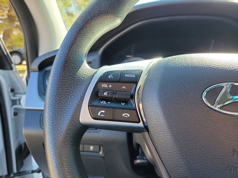 Used 2019 Hyundai Sonata SE image 22