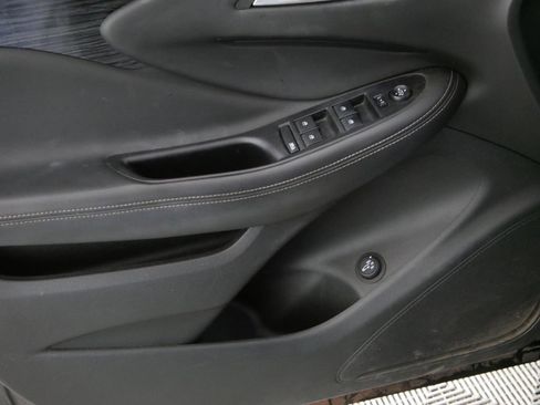 Used 2017 Buick Envision Essence AWD/4WD image 14