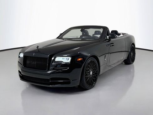 Used 2018 Rolls-Royce Dawn RWD image 39
