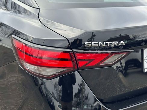 Used 2025 Nissan Sentra S FWD image 10