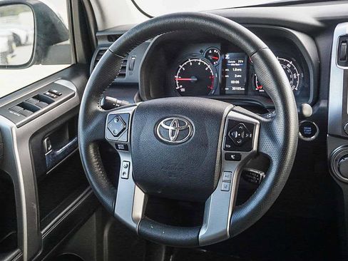 Used 2022 Toyota 4Runner SR5 Premium image 45