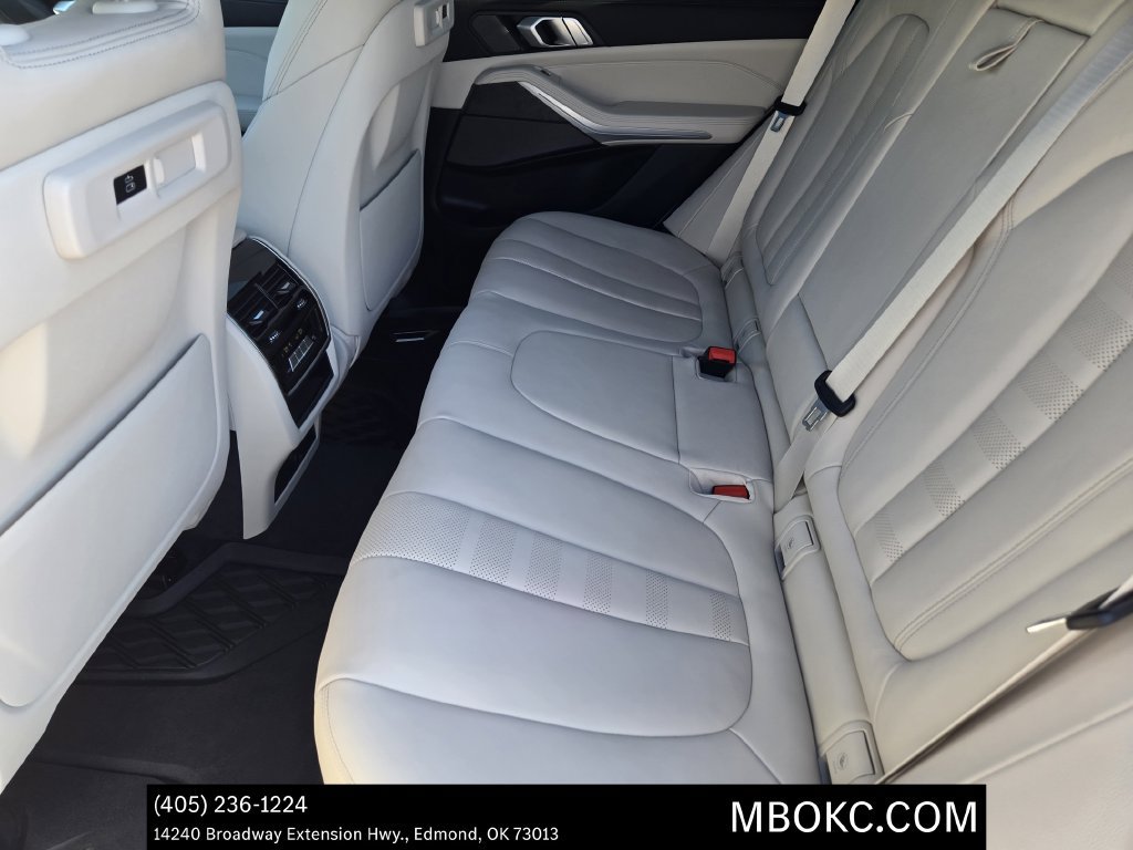 Used 2021 BMW X5 sDrive40i w/ Premium Package RWD image 22