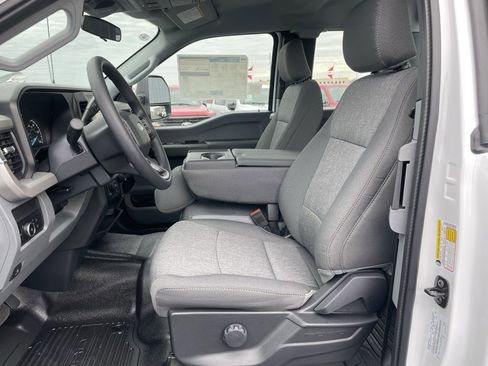 New 2026 Ford F350 XL w/ XL Chrome Package image 7