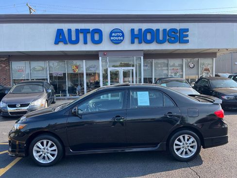 Used 2012 Toyota Corolla S image 8