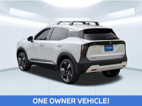 Certified 2026 Nissan Kicks SR w/ Cold Weather Package FWD image 5