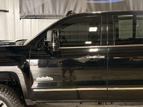 Used 2017 Chevrolet Silverado 2500 High Country w/ Duramax Plus Package AWD/4WD image 29
