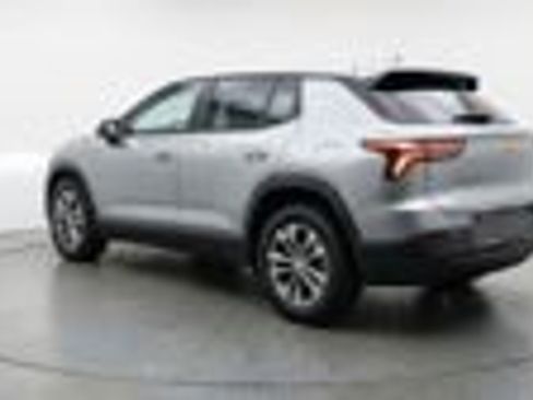 Used 2025 Chevrolet Equinox LT FWD image 5