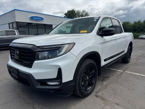 Used 2023 Honda Ridgeline Black Edition image 6