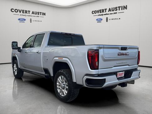 Used 2022 GMC Sierra 2500 Denali w/ Technology Package image 3
