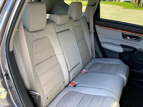 Used 2018 Honda CR-V Touring image 20