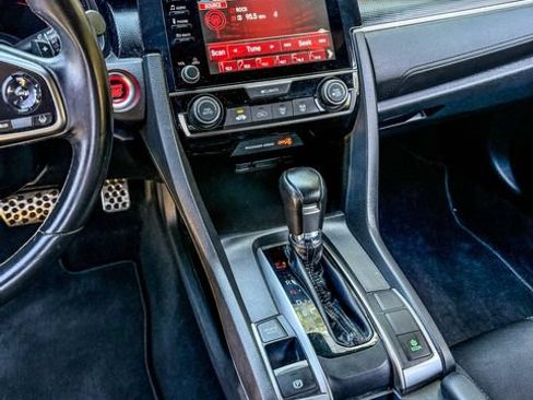 Used 2021 Honda Civic Sport image 8
