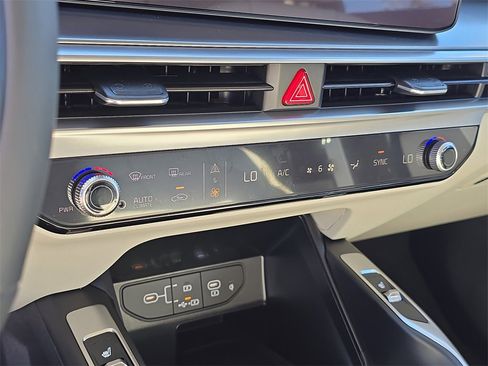 New 2026 Kia Sorento S image 26