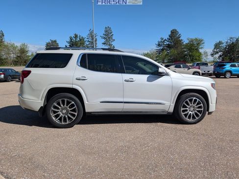 Used 2023 GMC Acadia Denali w/ Denali Ultimate Package AWD/4WD image 6