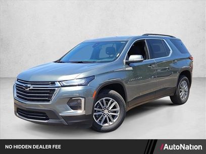 Used 2023 Chevrolet Traverse LT