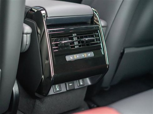 New 2026 Land Rover Range Rover Sport Dynamic SE image 30