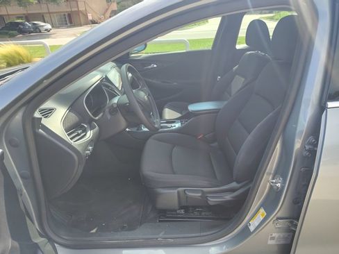 Used 2024 Chevrolet Malibu LS FWD image 5