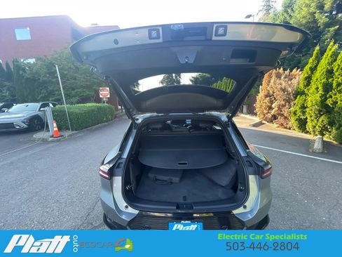 Used 2025 Chevrolet Equinox EV LT FWD image 47