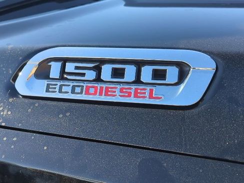 Used 2022 RAM 1500 Laramie image 32
