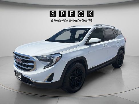 Used 2020 GMC Terrain SLT w/ Preferred Package AWD/4WD image 1