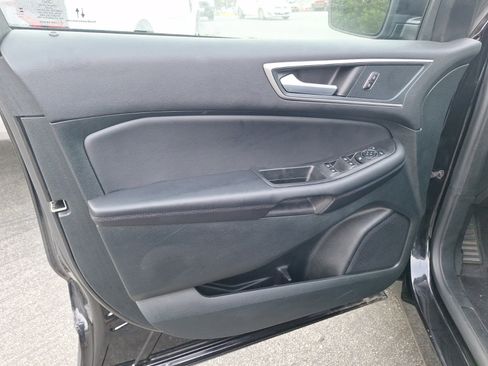 Certified 2024 Ford Edge SEL w/ Convenience Package image 11