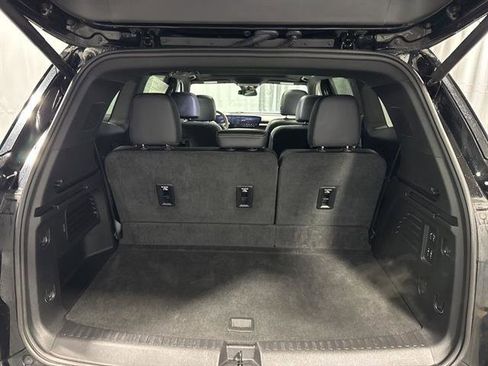 Certified 2025 Buick Enclave Sport Touring w/ Power Package image 23