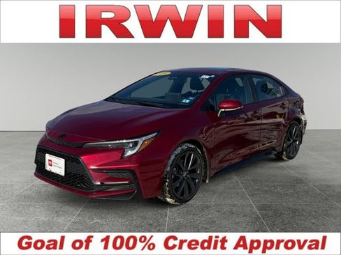 Used 2025 Toyota Corolla SE image 1