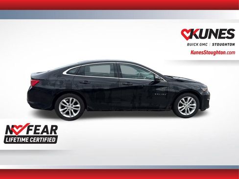 Used 2017 Chevrolet Malibu LT image 13