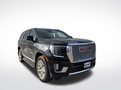 Used 2023 GMC Yukon Denali w/ LPO, Floor Liner Package
