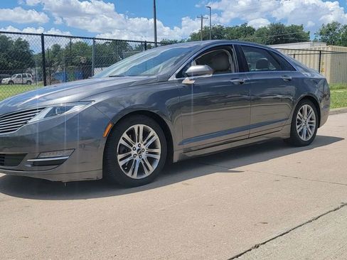 Used 2016 Lincoln MKZ w/ Equipment Group 300A Reserve image 9