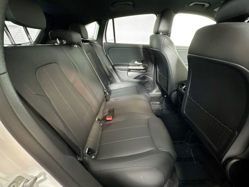 Used 2026 Mercedes-Benz GLA 250 image 25