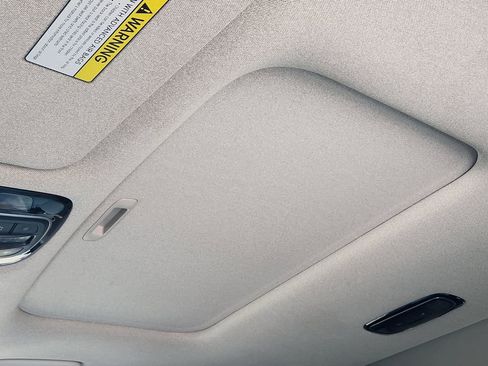 Used 2021 Hyundai Palisade Limited image 18