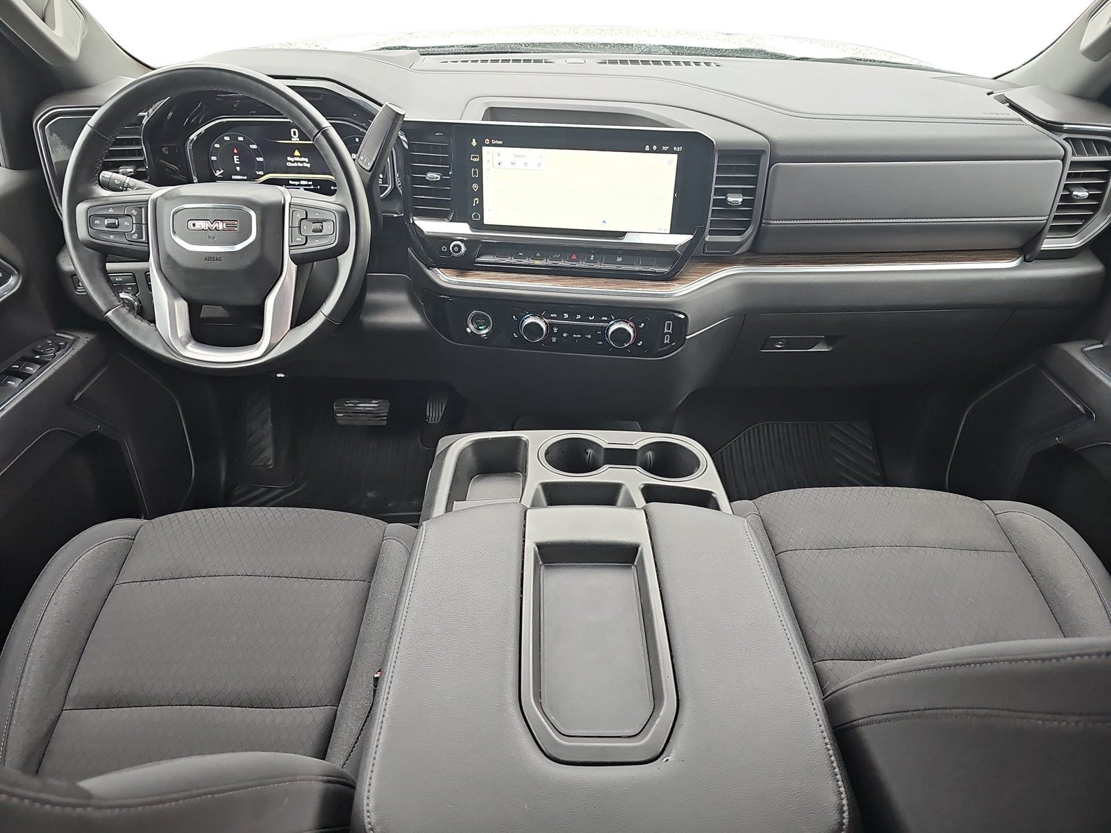 Used 2024 GMC Sierra 1500 Elevation AWD/4WD image 9