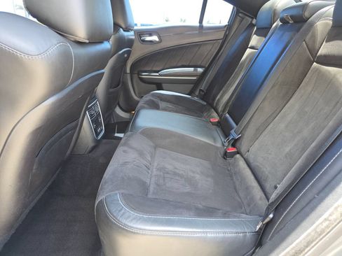 Used 2019 Dodge Charger Scat Pack w/ Plus Group RWD image 22