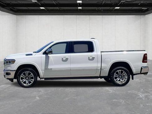 Used 2023 RAM 1500 Limited AWD/4WD image 2