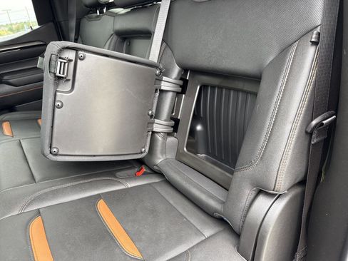 Used 2023 GMC Sierra 1500 AT4 w/ AT4 Premium Package image 16